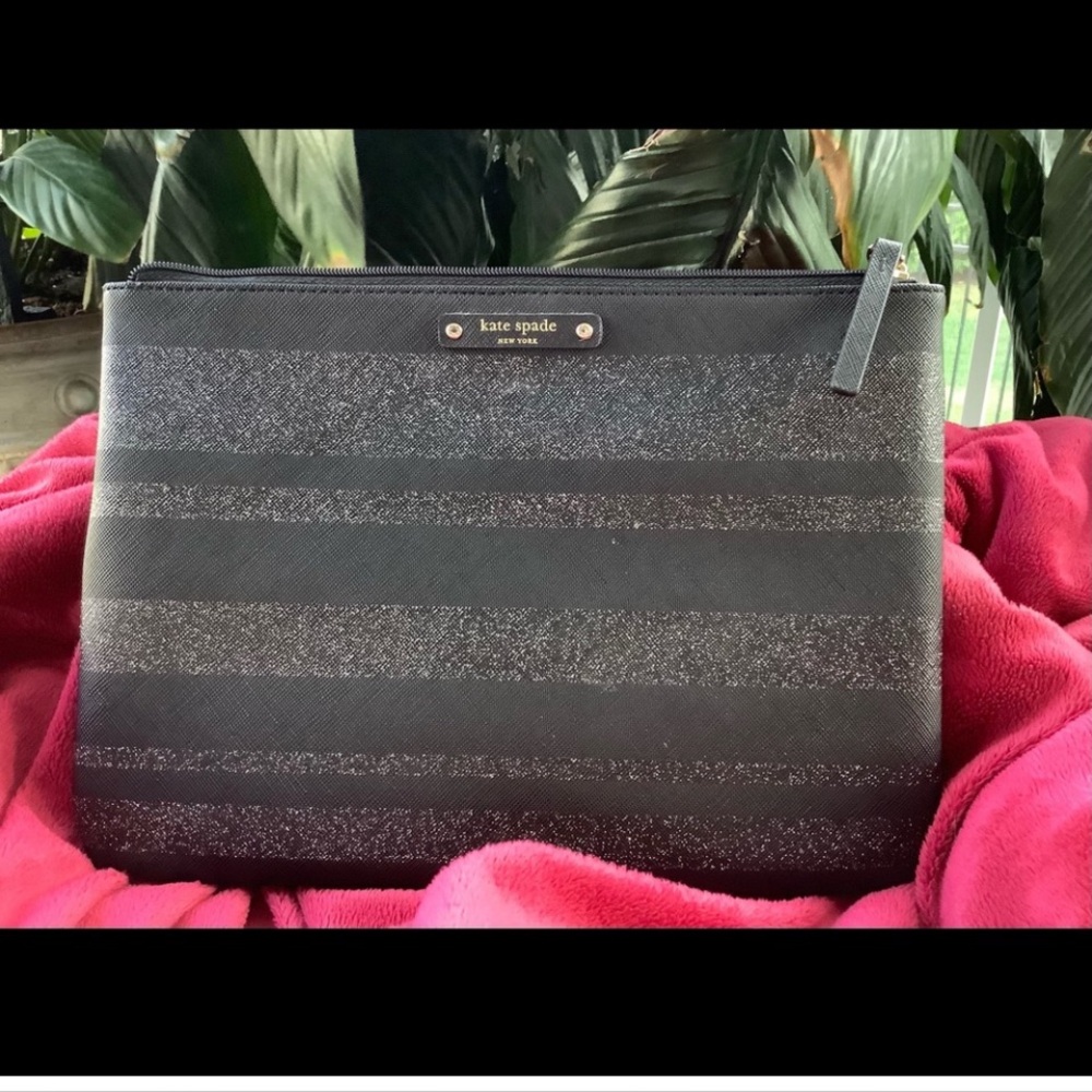 NWT kate spade haven lane gia clutch